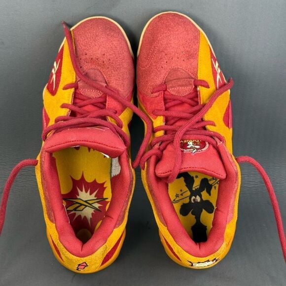 Reebok Looney Tunes x Hurrikaze 2 Low \'Wile E. Coyote\' athletic shoes men’s 10 main image 4